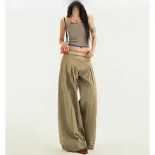 カジュアルカーキの微フレアパンツ【高腰・ワイドレッグ・プリーツデザイン】