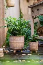 赤土製の花盆【ビンテージデザイン・多肉植物用・通気性あり】