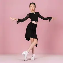 女児用ラテンダンス競技服【黒・分体上衣・演出・練習用】（セットアップ対応）