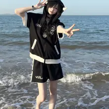 かわいい開襟ジップアップパーカー【アニメスタイル・フード付き・小さな翼・短袖】（セットアップ対応）