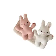 笑顔のウサギのぬいぐるみ【赤ちゃんのお供・安心感を与えるおもちゃ・撮影小道具】