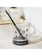 デザイン性豊かなプラスチック製うがいカップ【カートゥーン・シンプル・学生向け】