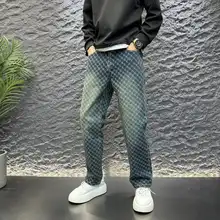 春季高街風刺繍デザインのデニムパンツ【ゆったりシルエット・メンズ】
