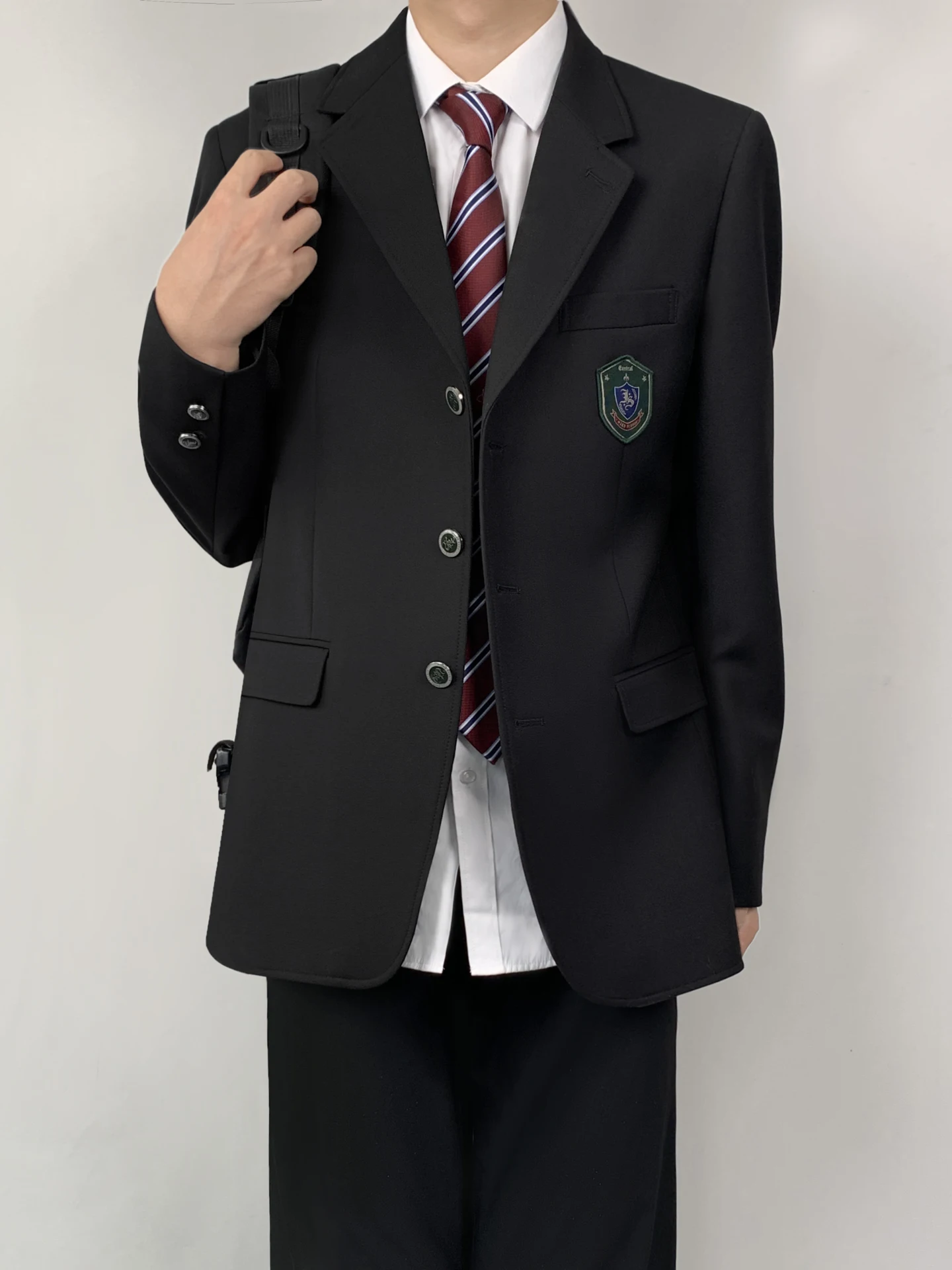 小学生男子服を選ぶときに迷うのは、本当に「どんな風に着るか」なのか？
