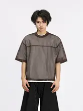 個性的な都市スタイルのボクシーショートTシャツ【カジュアル・重ね着対応】