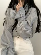 ストライプロングスリーブブラウス【フレアスリーブ・春用・ゆったりフィット・女性用】