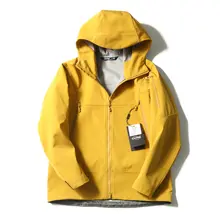 防風防水透湿ジャケット【アクティブシーンに最適・ソフトシェル・メンズ】