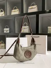 真皮製の斜め掛けバッグ【女性用・アンダーアームデザイン・グリーン・極上の柔らかさ】