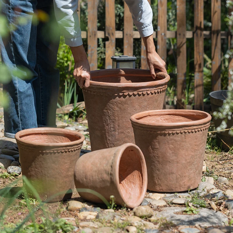観葉植物用 大型花鉢 ウィービングデザインが庭やリビングに最適な理由
