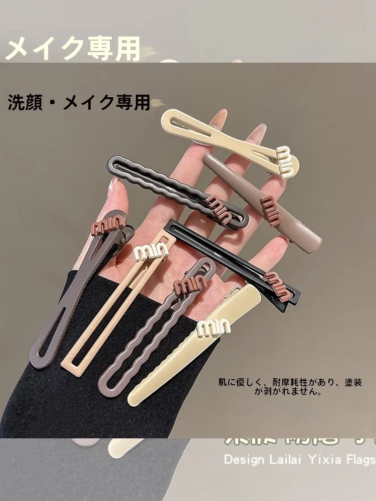 前髪用アーチ型ヘアクリップ：側頭部ゴリゴリの実用性と使い方を解説