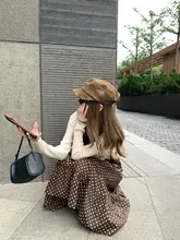 レトロドット柄のハイウエストスカート【ゆったりしたデザイン・秋用・中丈】（セットアップ対応）