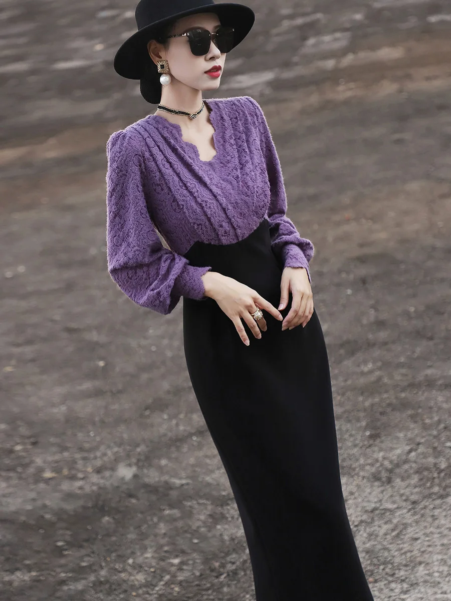 大人可愛い服 50代コーデの完全ガイド｜レース切替Vネックワンピースで実現する上品なスタイル
