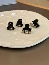 ヘアクリップ コームクリップ 前髪アレンジ 韓流 上品 きれいめ 着回し 「Cookie」