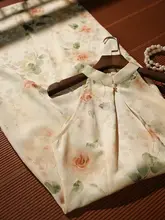 華やかな花柄の夏用薄手チャイナドレス【エレガント・日常着・新中式】