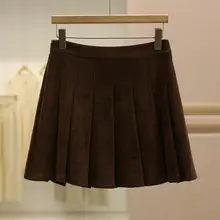 華やかなレースのフラワープリントトップスとジレ、プリーツミニスカート【春向け・セットアップ対応】