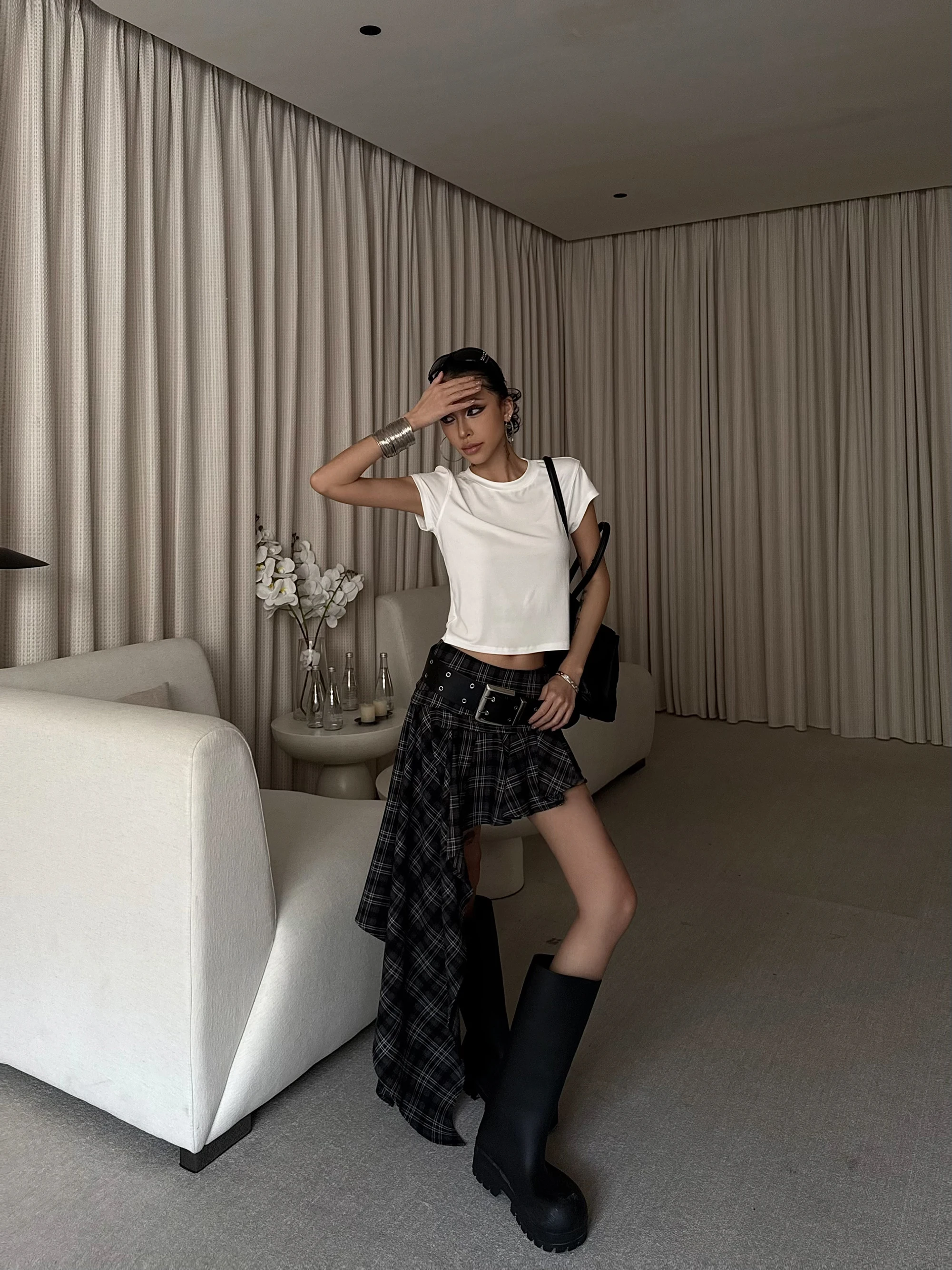 骨格ストレートの服が「かっこいい」と感じる理 由は？実は、チェックの波紋が鍵を握っている