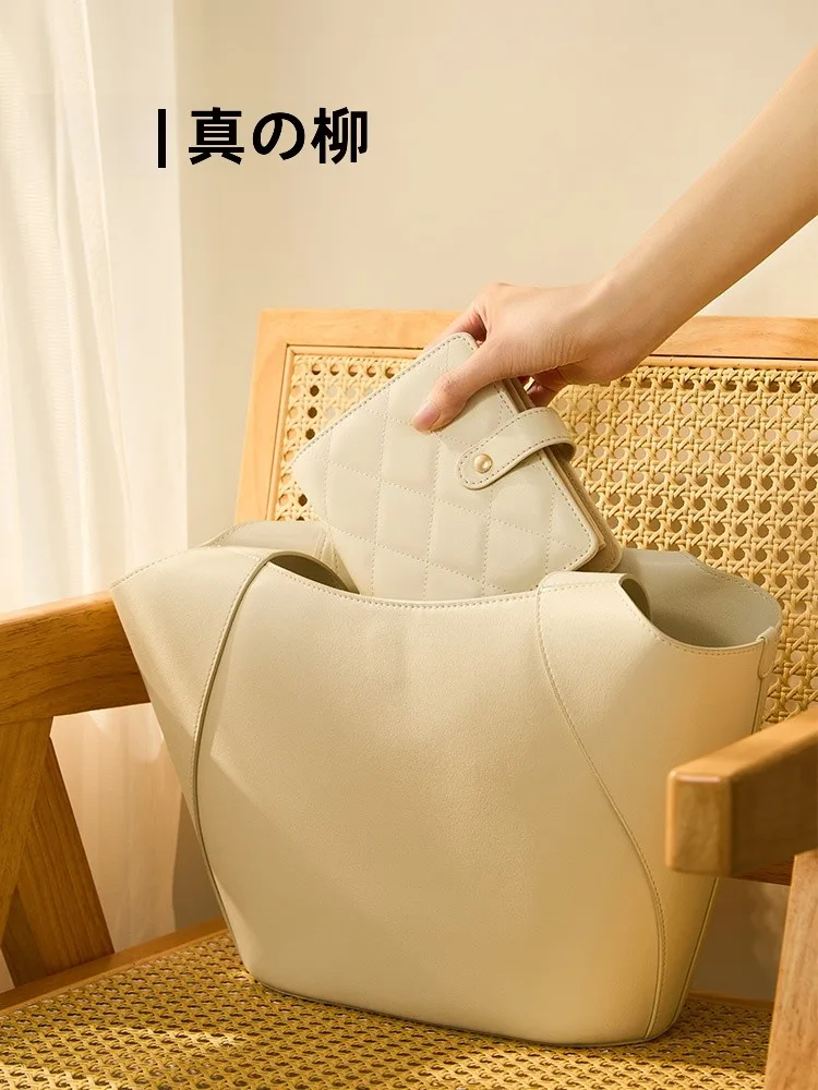 高級感あふれるジュエリーポーチ：3000円で実現可能な高級品の実態と使い方
