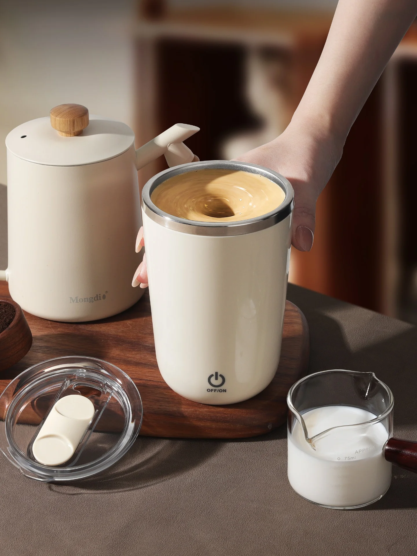 豆から挽けるコーヒーメーカーを選ぶべきタイミングは？