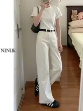白色の細身ワイドレッグジーンズ【ハイウエスト・ルーズフィット・小柄向け】