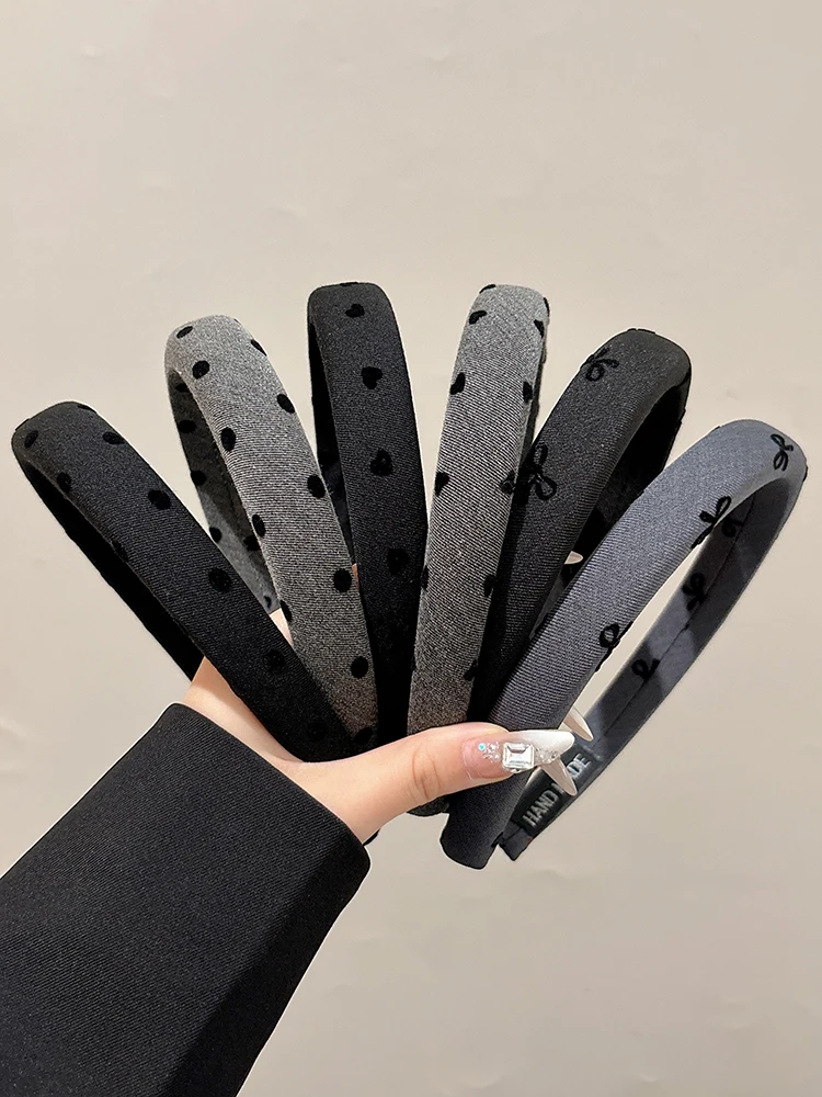 ポニーテール横を簡単に作るためのキーワードは？