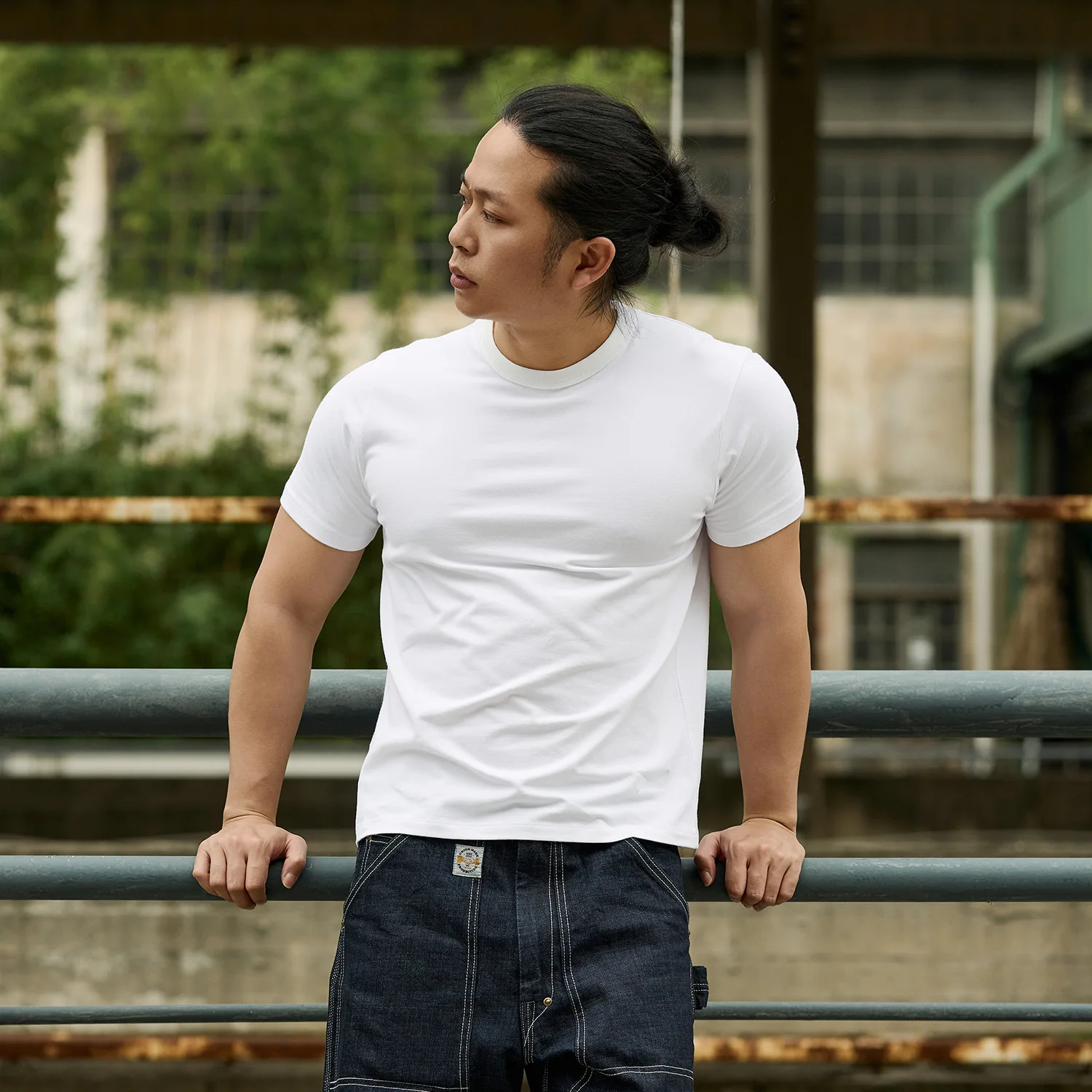 スウェットパンツ コーデの寒さ対策と失敗しない選び方を徹底解説