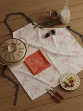 可愛らしいリボン付きエプロン【防水・キッチン用・家事に最適】