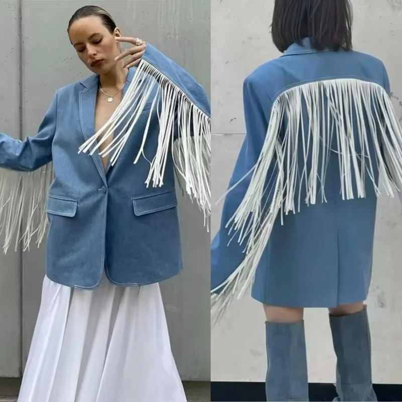 ブラックデニム コーデの悩みを解決する、レトロブルーフレアパンツの完全ガイド