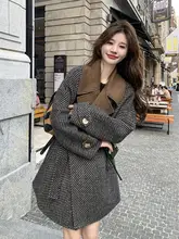 ストライプウールコート【秋冬・スーツカラー・大人の女性向け・ヒッチコック風】