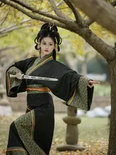 春秋戦国時代風の曲裾デザイン漢服【魚尾スタイル・幻色提花・復元タイプ】