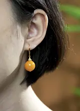 銀メッキの蜜蜡イヤリング【天然老蜜蜡・琥珀調・フック式】