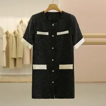 気品あるゆったりシルエットのワンピース【半袖・黒・細見え効果】