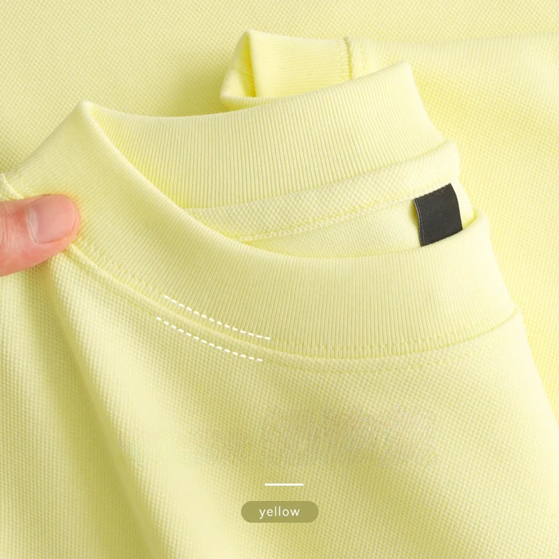 クリームイエローの短袖Tシャツ：レモンイエローコットンで快適なカジュアルスタイルを実現