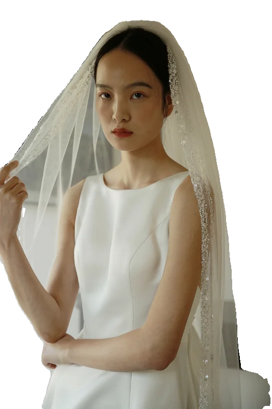 豪華なビーズ付きロングヴェール【結婚式・フォトシューティング用】