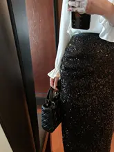 DAJO’S 抽ひだビジュー付き包臀Hラインスカート