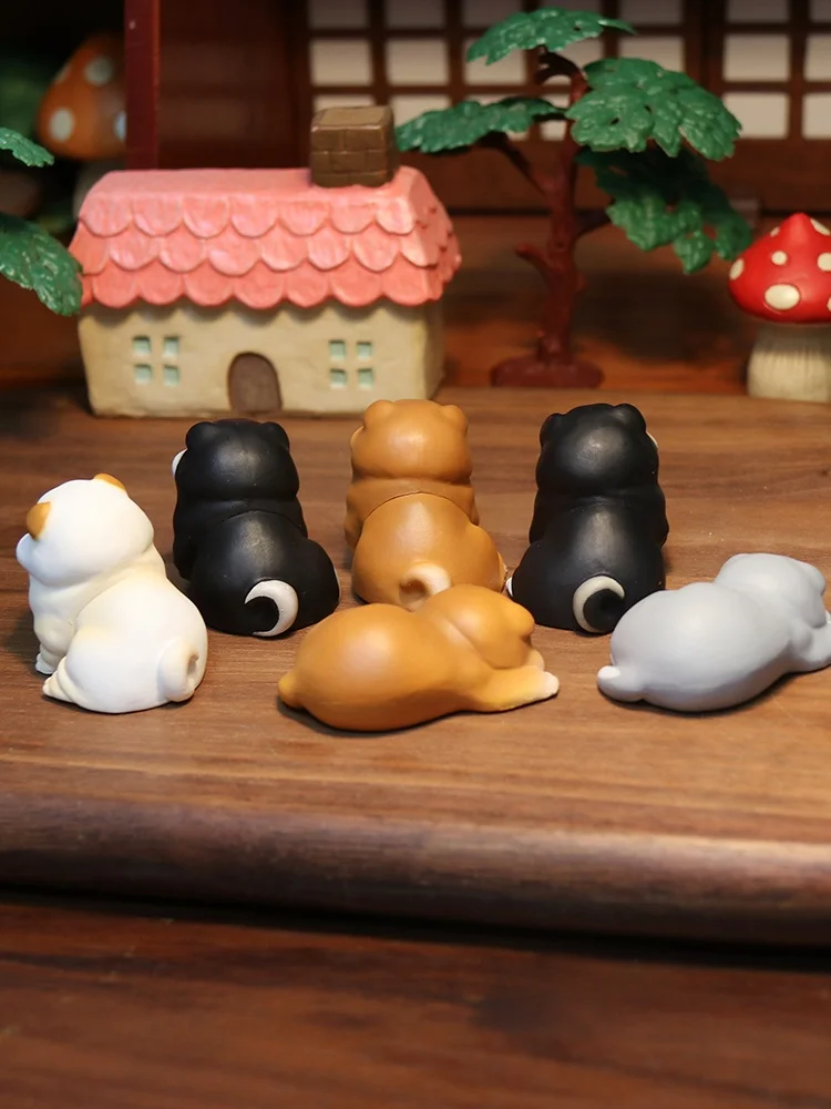 柴犬とハスキーのミニカーアクセサリー：かわいいデザインで犬のクリスマスプレゼントに最適