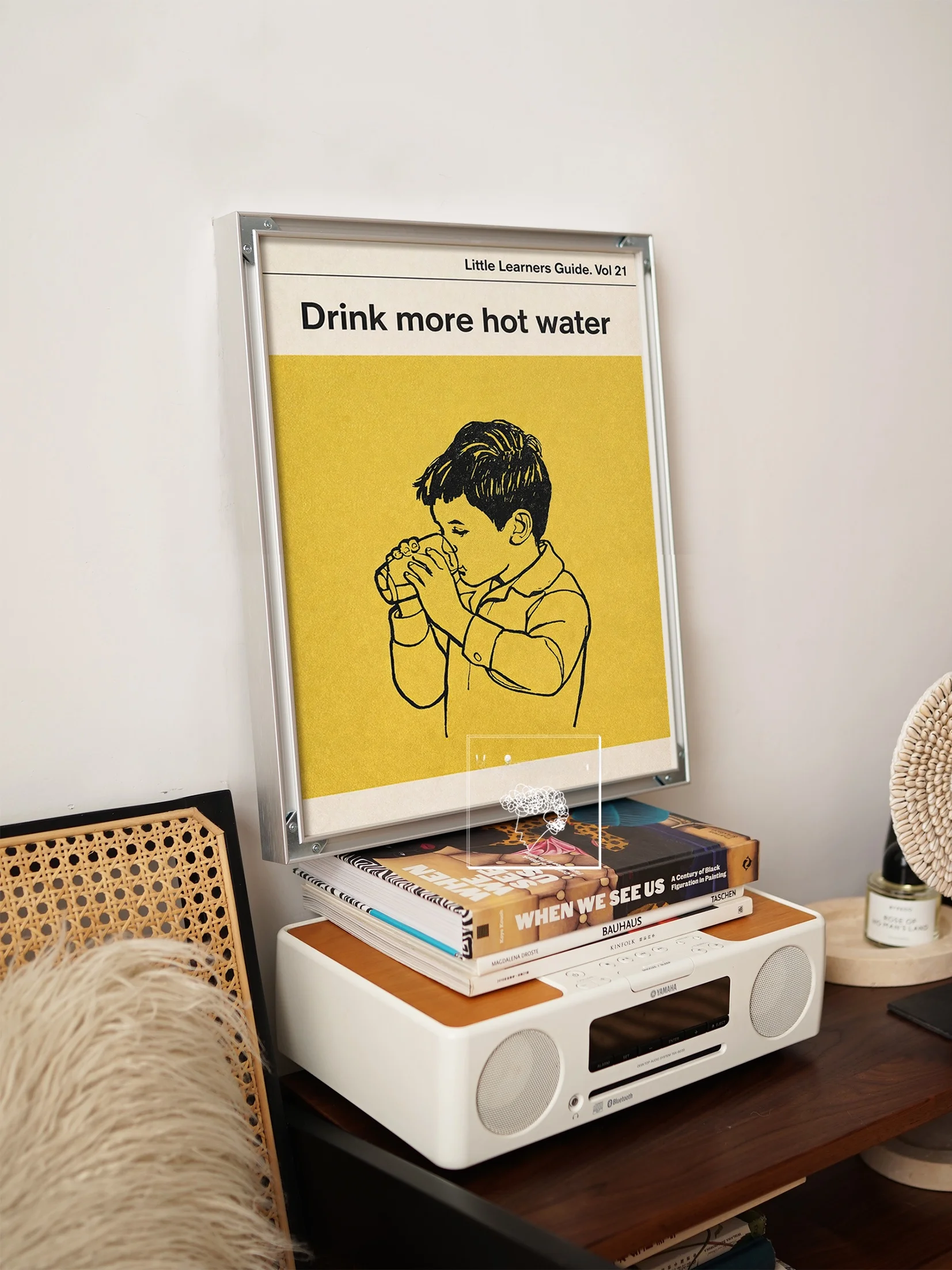 インダストリアルデザインのアートポスター：Bauhaus風の「多喝热水」壁掛け装飾の実用性と空間適応性