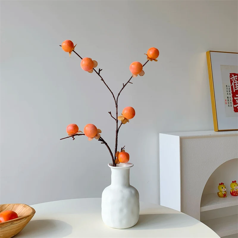 韓国インテリアを再現｜カフェ風部屋の作り方　柿の実造花で実現する温かみのガイド