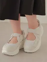 軽量で快適なエアクッション！厚底マジックテープ運動靴【女性用・カジュアルシューズ】
