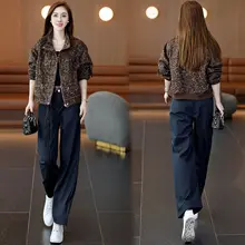 おしゃれなショートジャケット【小柄向け・立ち襟・スタイリッシュなデザイン】