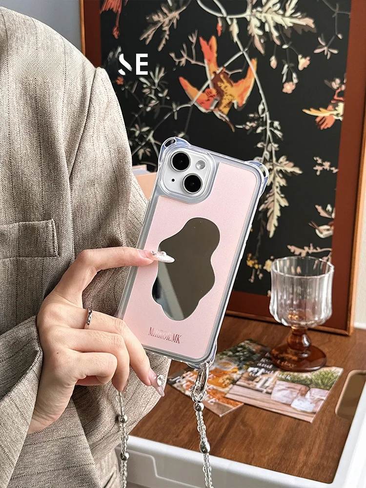 スマホショルダー おしゃれに迷ったあなたに、今すぐ試したい「鏡面ミラーケース」の選び方とは？