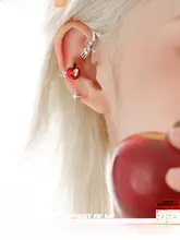 イヤーカフ アクセサリー レディース りんごスライス ピアスホール不要 オリジナル ユニークデザイン 上品