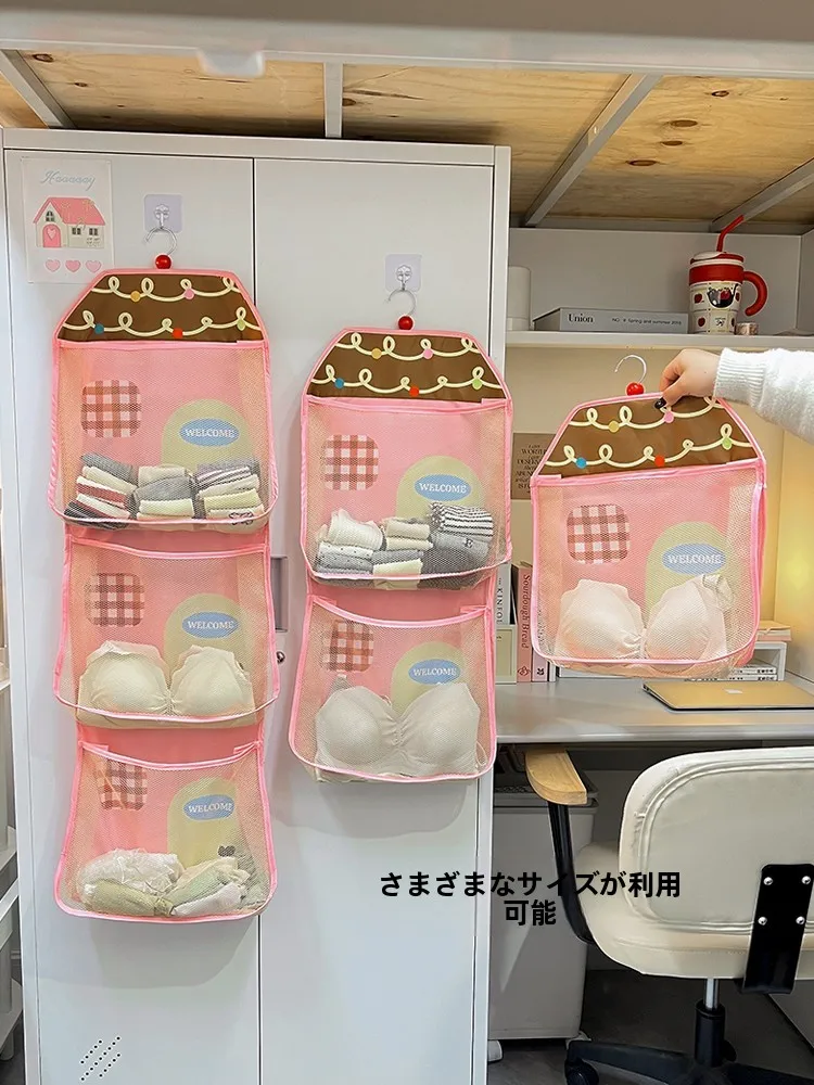 掛けるタイプの布製収納ポケット：衣類収納の効率化と空間活用の実証