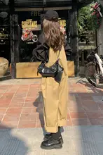 カーキ色のオーバーオール ワンピース【カジュアルスタイル・シャツ付き・セットアップ対応】