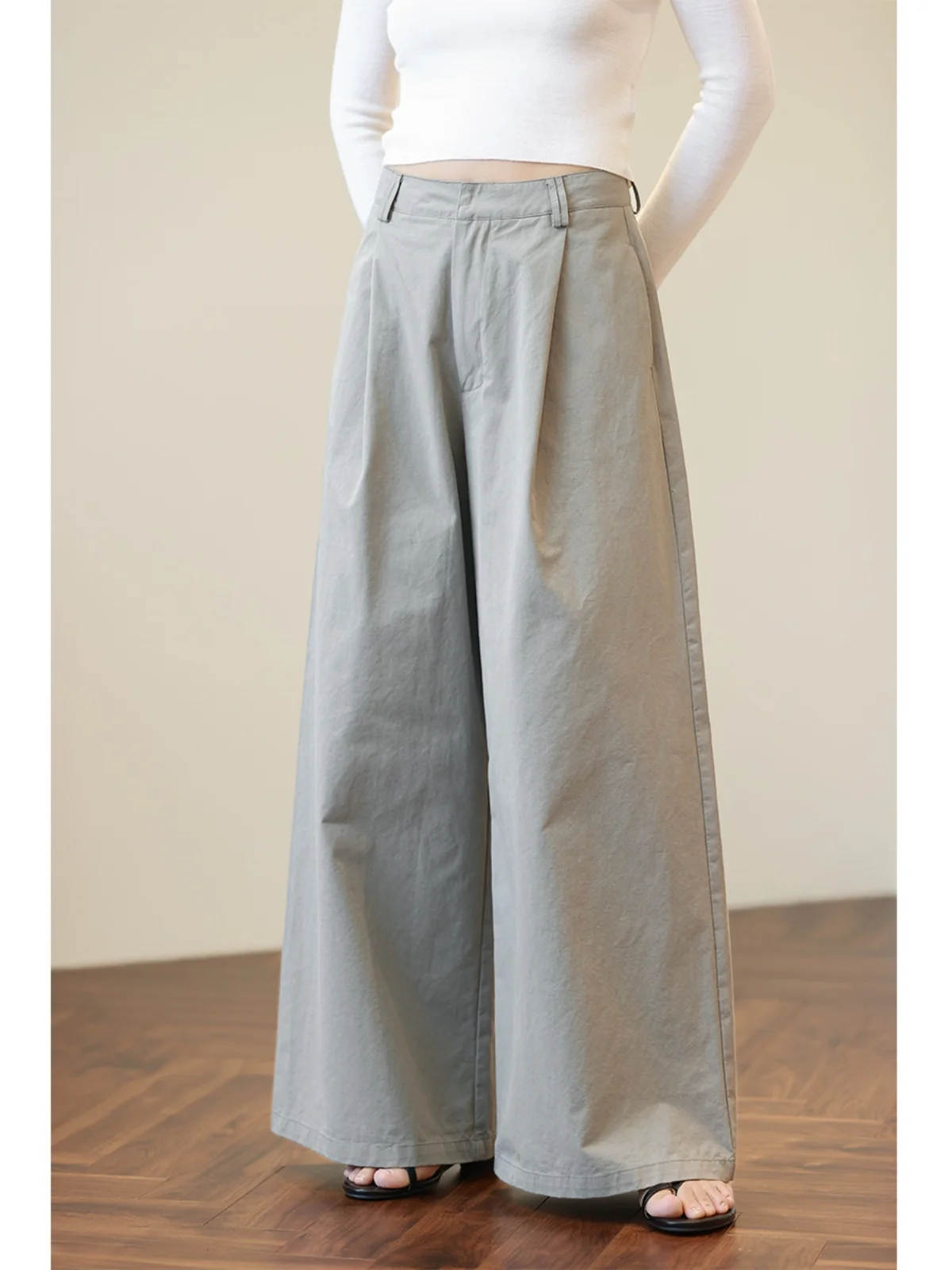 ウエスト60cmで悩む女性、本当にぴったりのパンツはどこにあるの？