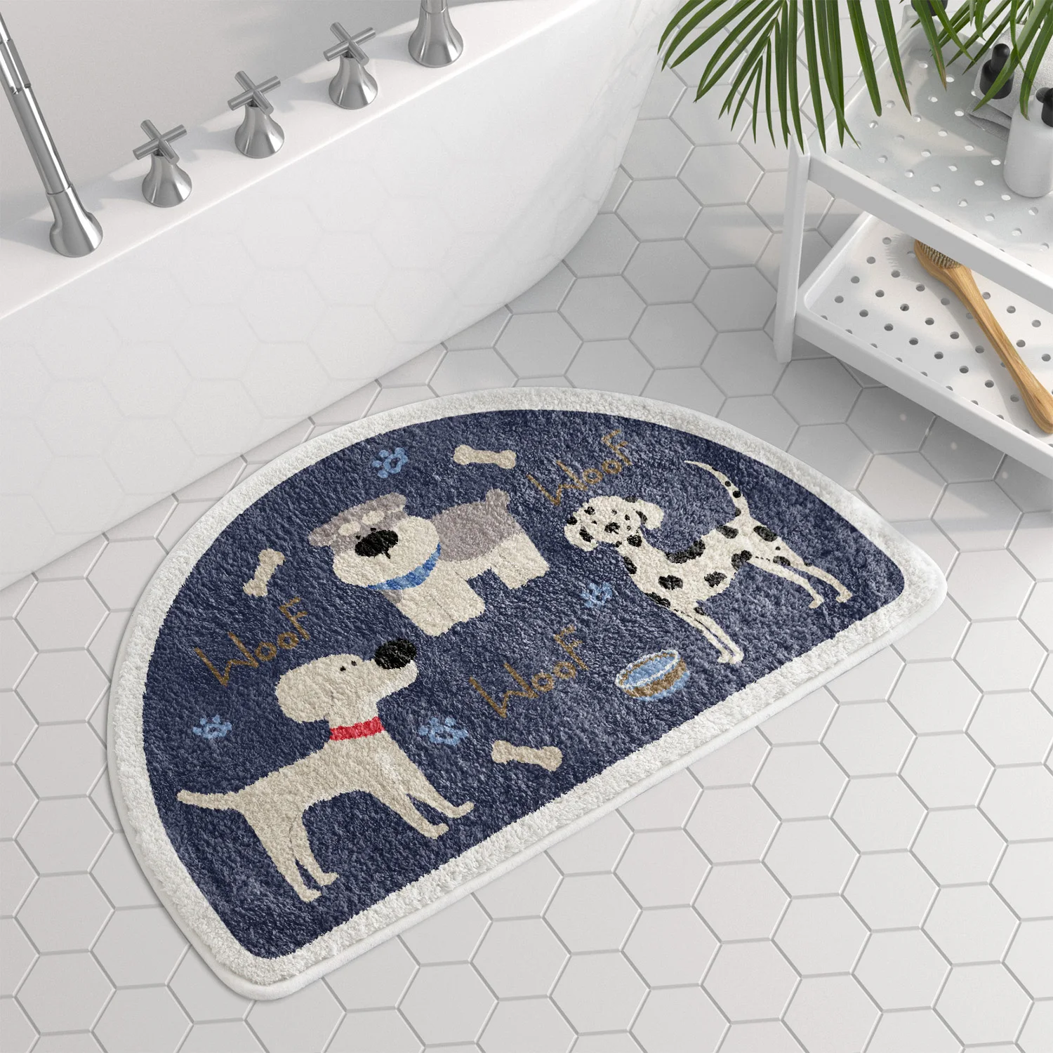 ペット用フロアタイルとしてのかわいい猫と犬のハーフサークルバスルームマットの実用性と特性