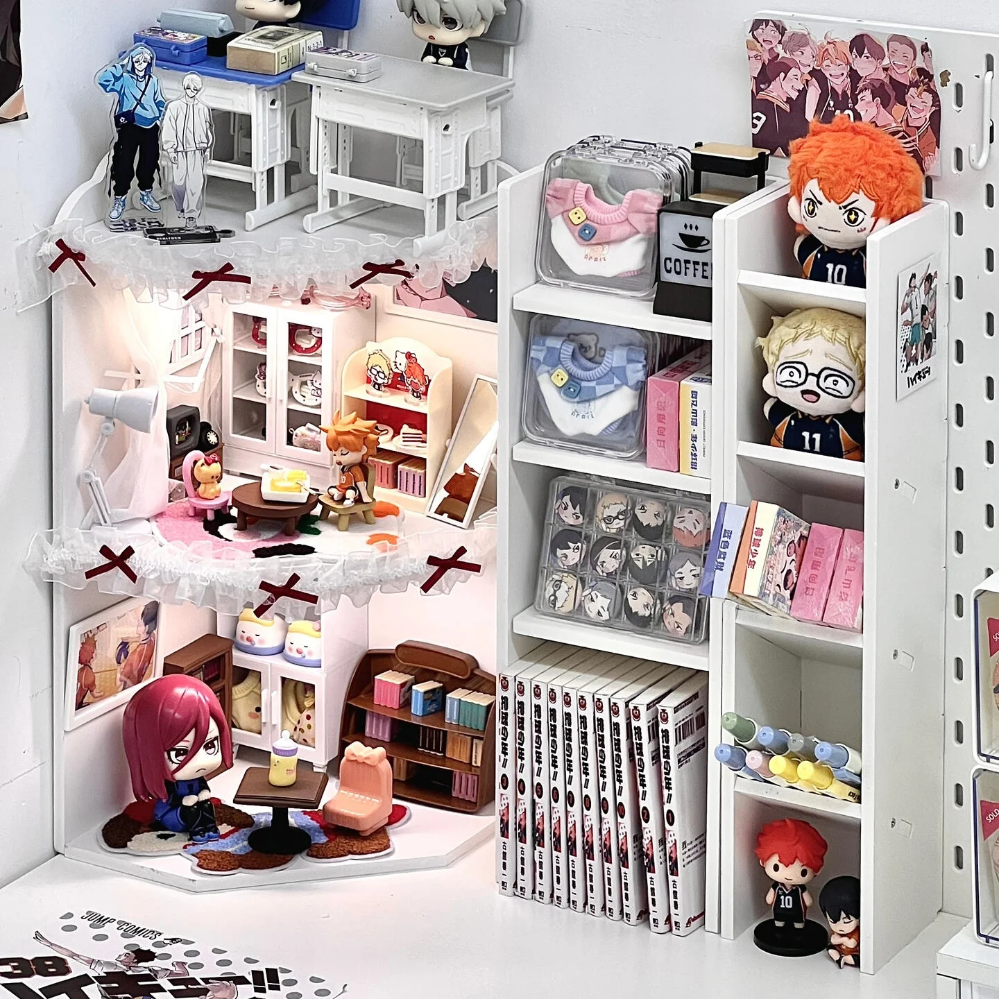デスクコーナー用多層構造フィギュア展示棚の作り方と実用性