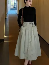 後開きデザインのウエストゴム付きフィットスカート【カジュアル・大きいサイズ・女性用】