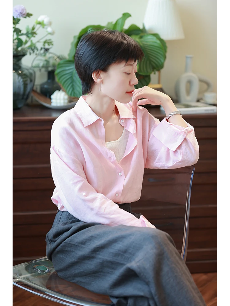大人可愛い服 40代コーデの本質を解く｜苎麻シャツの自然な優しさ