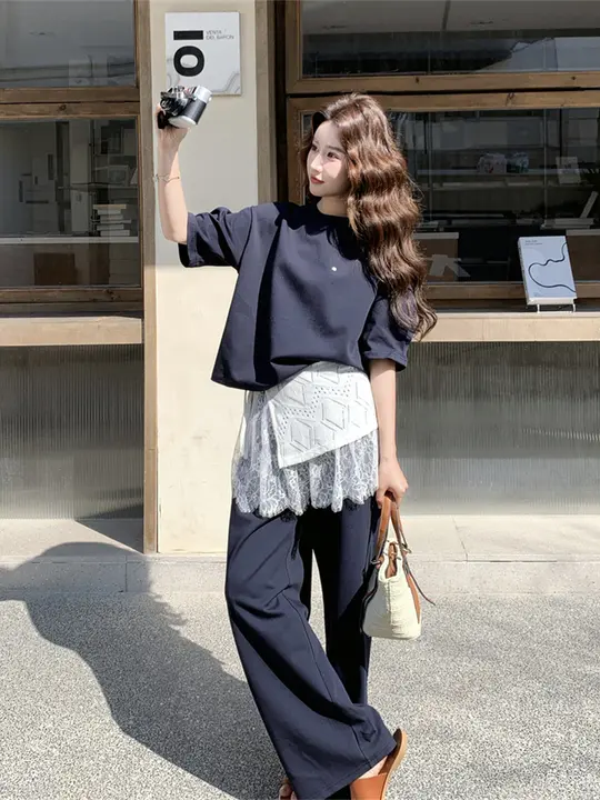 深青色刺繍レース切り替えTシャツ＆ワイドパンツ【春夏・デザイン・体型カバー】（セットアップ対応）
