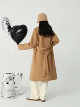 高級感あるキャメル色のダブルフェイスカシミアコート【厚手・中長丈・レディース】